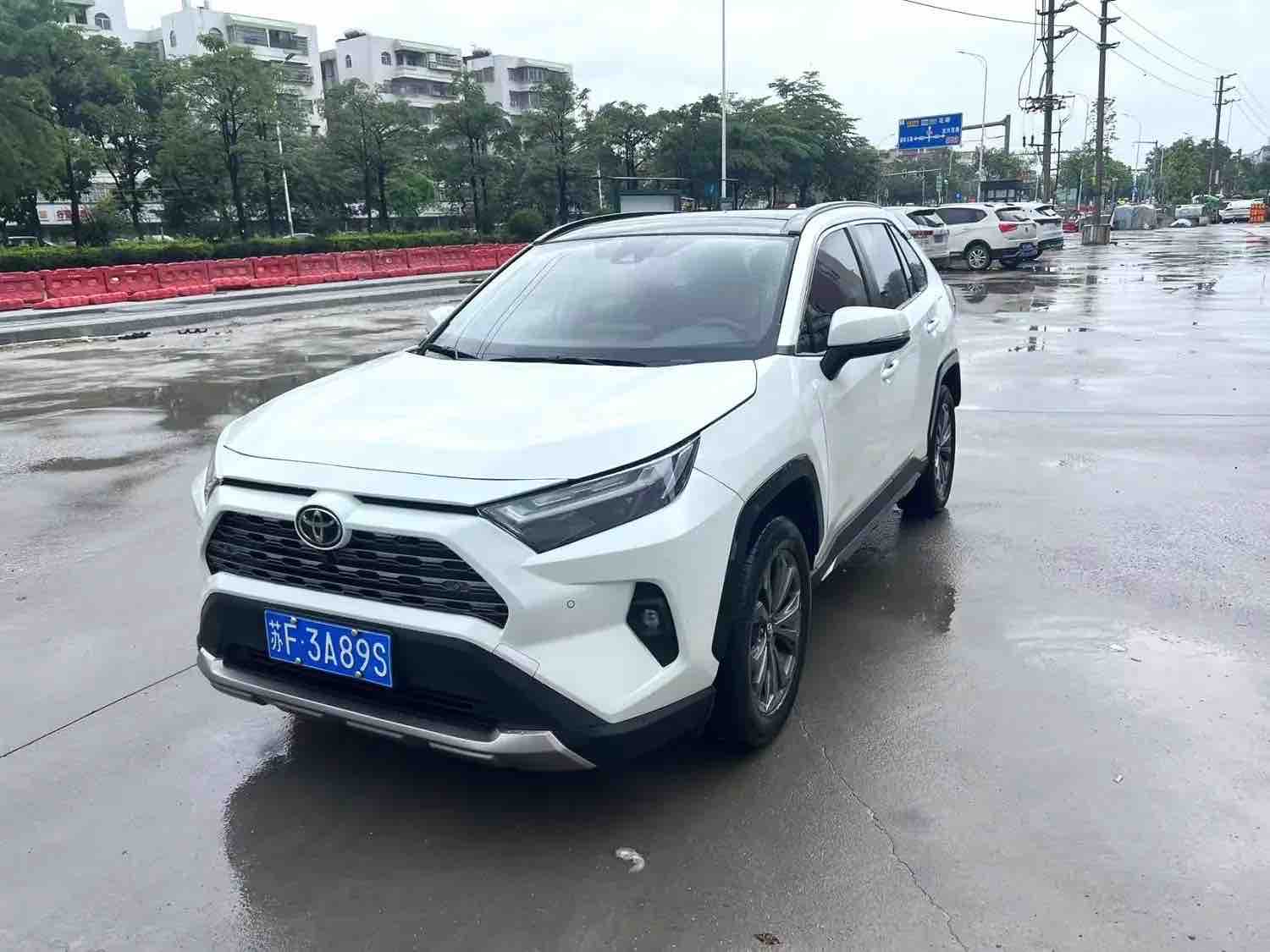 2025 Toyota RAV4 2.0L CVT 2WD Fashion Plus