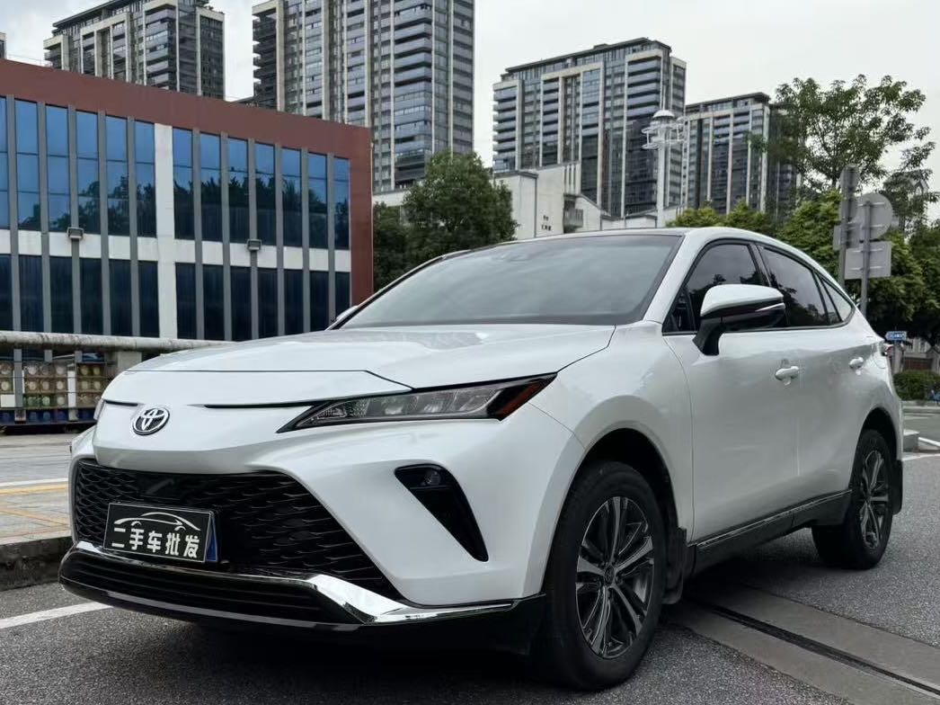 2023  Venza  2.0L CVT FWD Luxury Version